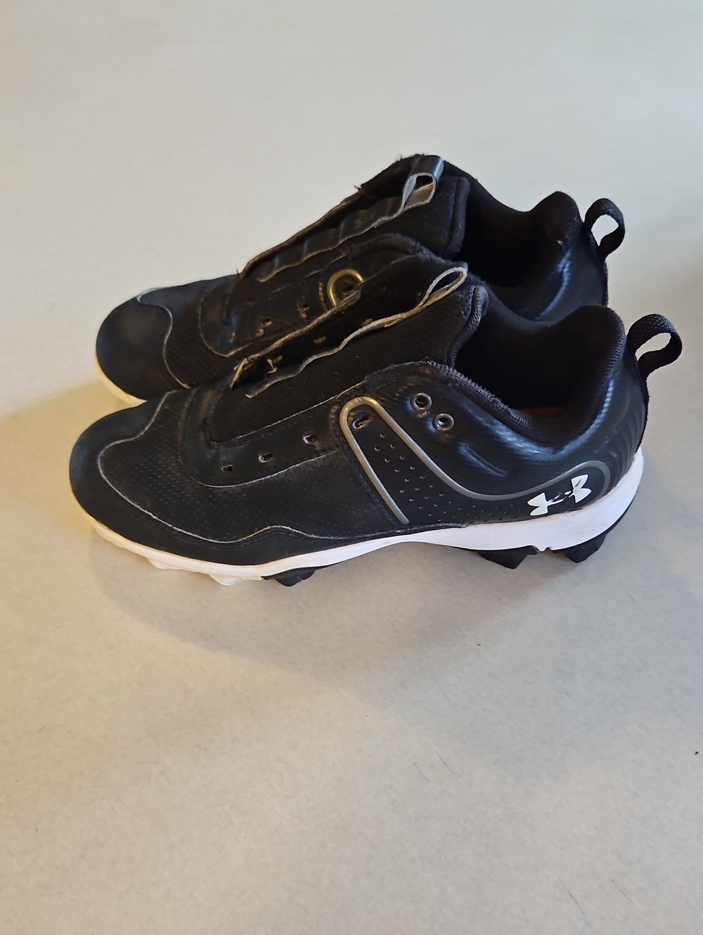 Under Armour Black Softball Cleats